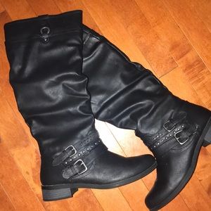 XOXO size 8 1/2 black fashion boots